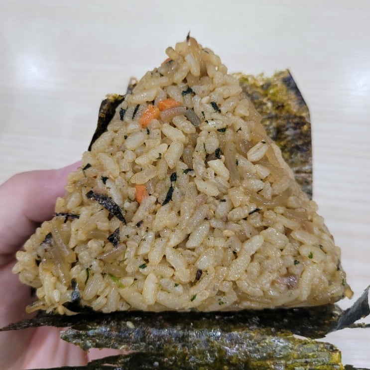  [GS25] '만두주먹밥 삼각김밥' 후기