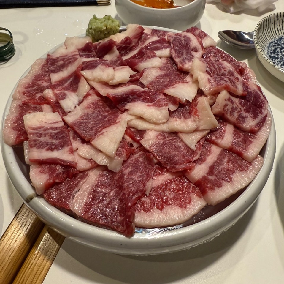 고결한우육회집 사진 4