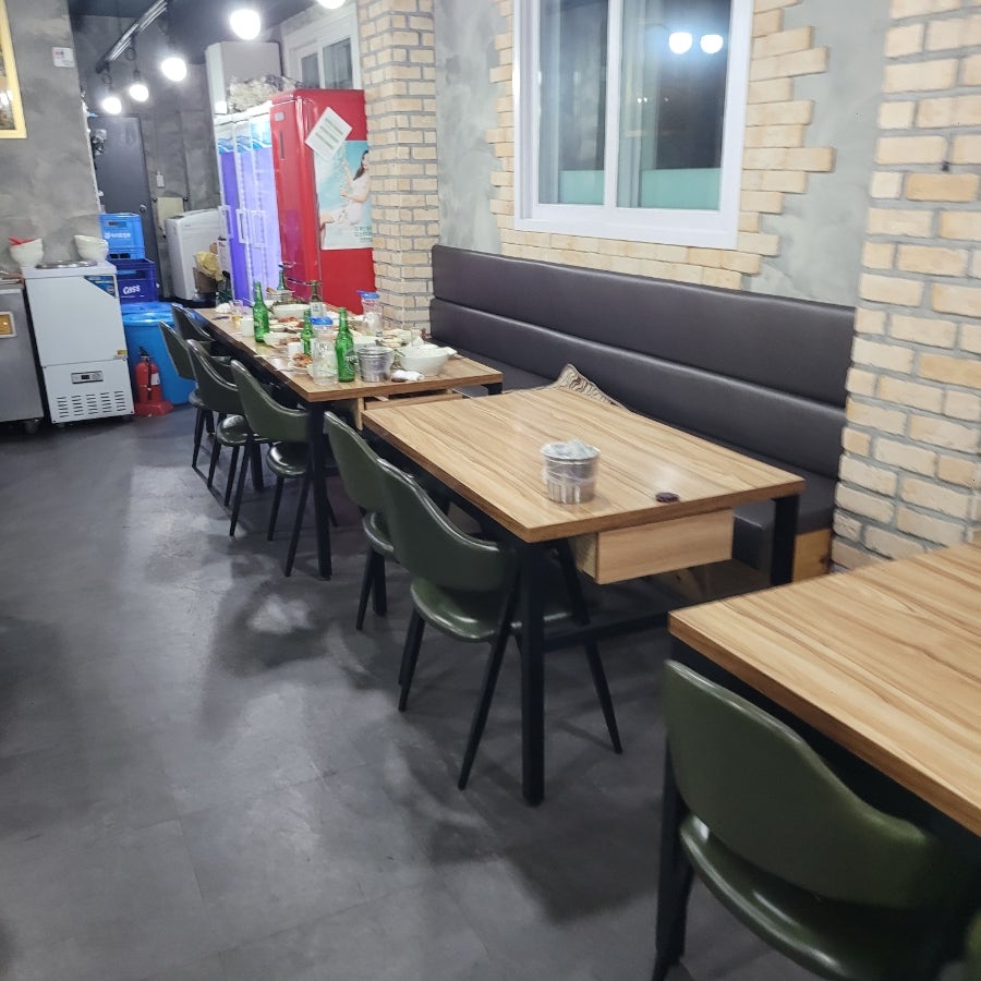 웃거리왕족발 사진 1