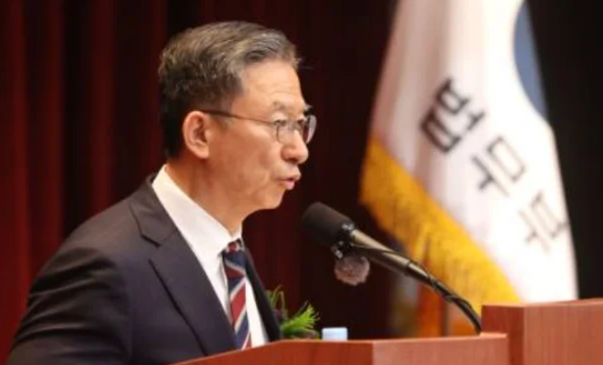 <b>법무부</b> YTN 민영화 승인 취소 <b>판결 항소</b> 포기 지휘.
