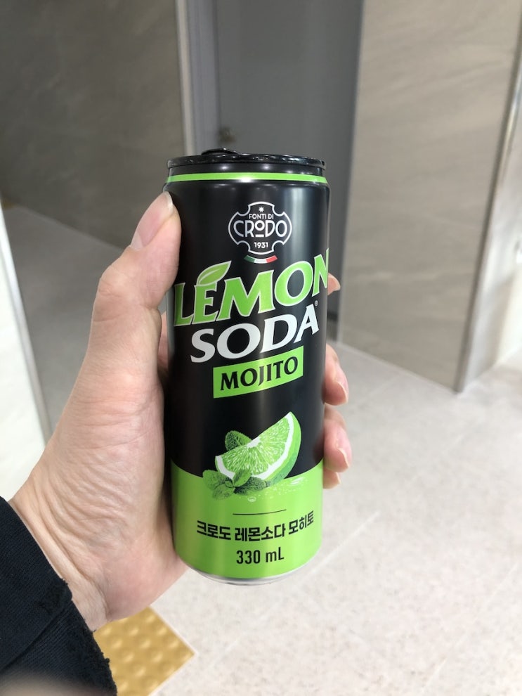  크로도 레몬소다: 시칠리아 레몬으로 만든 상큼한 음료