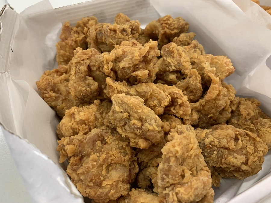 치킨매니아 만덕점 사진 4