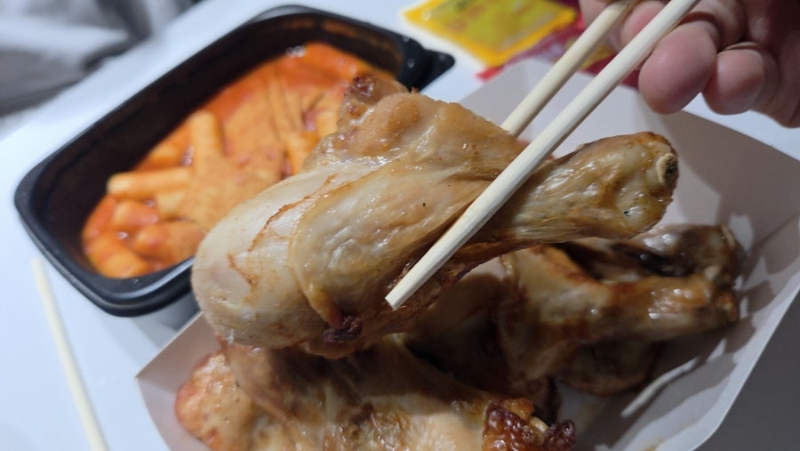 굽네치킨 은평뉴타운점 사진 4