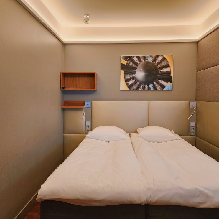  핀란드 여행 헬싱키 반타공항 내 숙소 컴포트 호텔 Comfort Hotel Xpress Helsinki Airport Terminal 숙박 후기