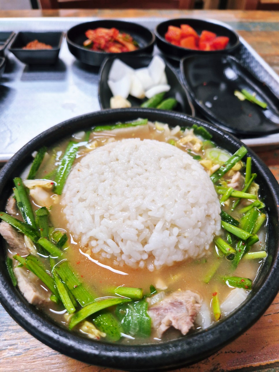 화전돼지국밥 사진 1