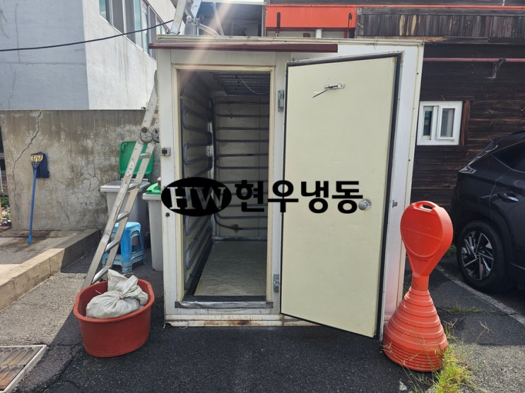  울산저온창고수리전문업체 직냉나관식냉동창고 콤프레샤 단상마그네트스위치 전자접촉기 교체수리
