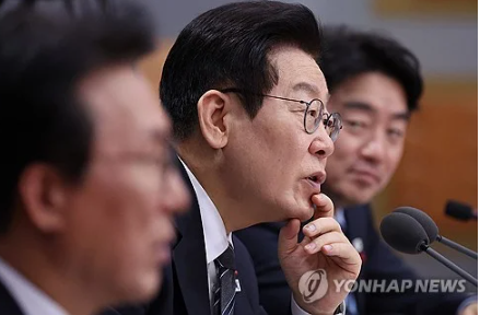" 이재명 <b>대통령</b>, "다른 나라보다 39% 비싸" <b>공정위</b>에 조사 지시