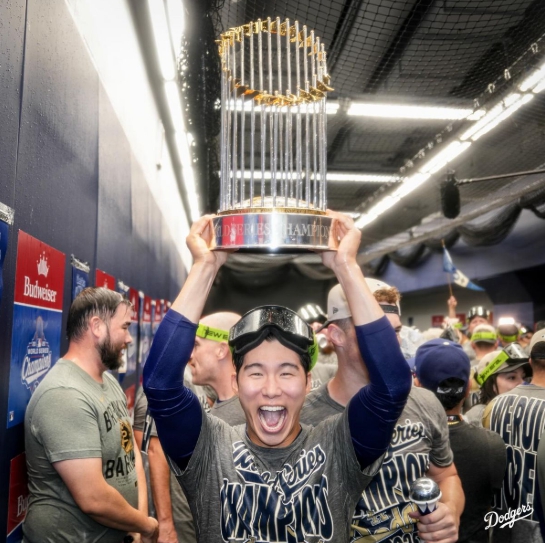 <b>김혜성</b>, MLB 첫해 월드시리즈 <b>우승</b> 멤버…다저스 <b>보너스</b> 규모는?