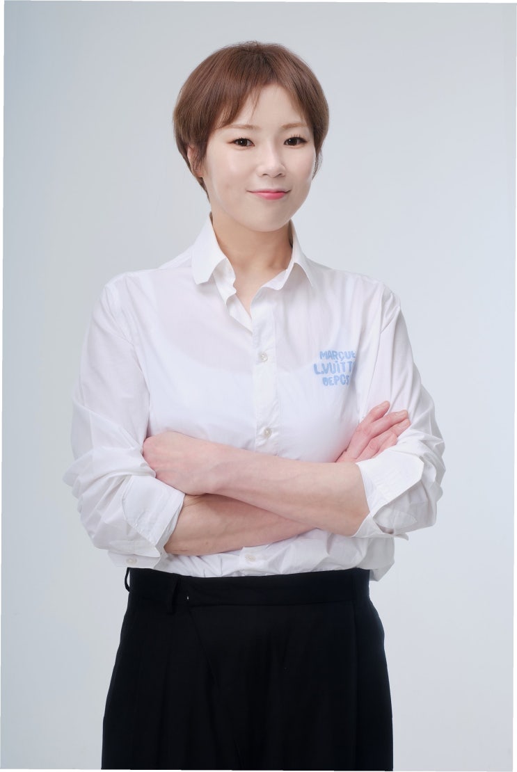<b>입짧은햇님 활동 중단</b>, '주사 이모' 논란 확산…진실은?