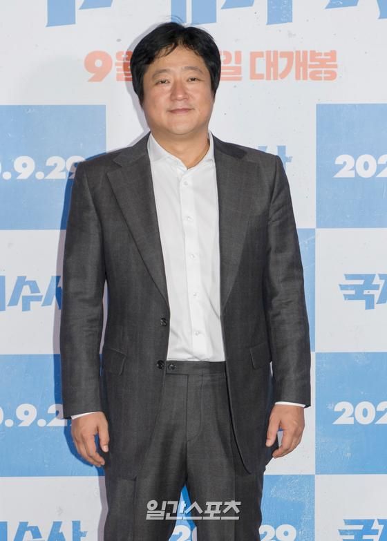 <b>곽도원</b>, <b>음주운전</b> 논란 뚫고 <b>복귀</b>… ‘빌런즈’ 마약팀장의... 