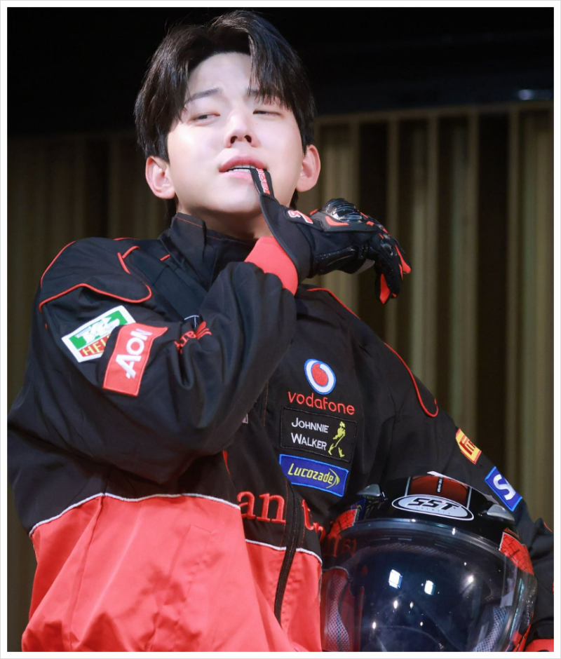 데이식스 도운 고향 나이 키 프로필 배경화면 사진 DAY6