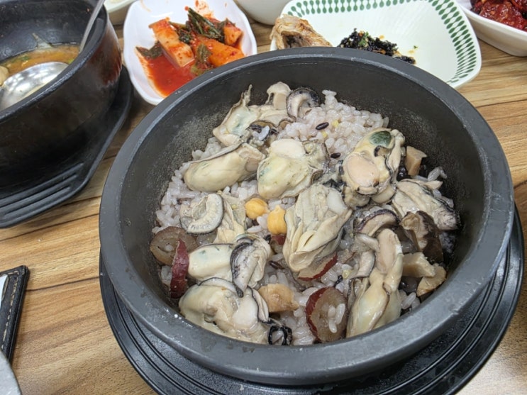  인스파이어 가는 길 꼭 들러야 할 맛집, 인천 마시란로 원조영양굴밥 은행나무집