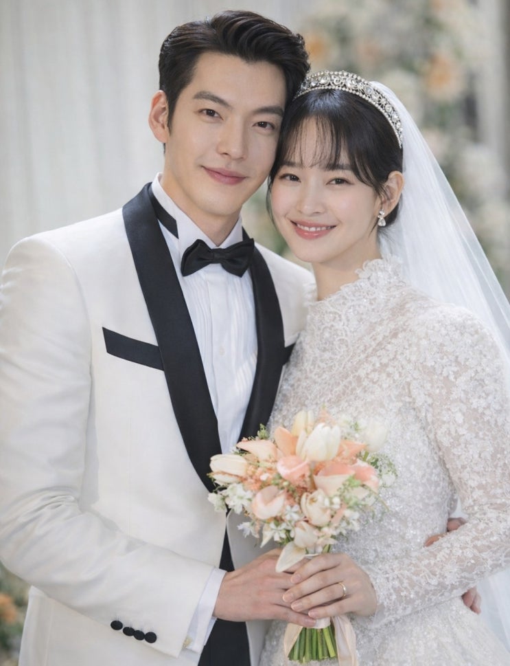 3억원 <b>기부</b>한 이 부부...세상의 모든 축복이 <b>김우빈</b>과 <b>신민아</b>에... 