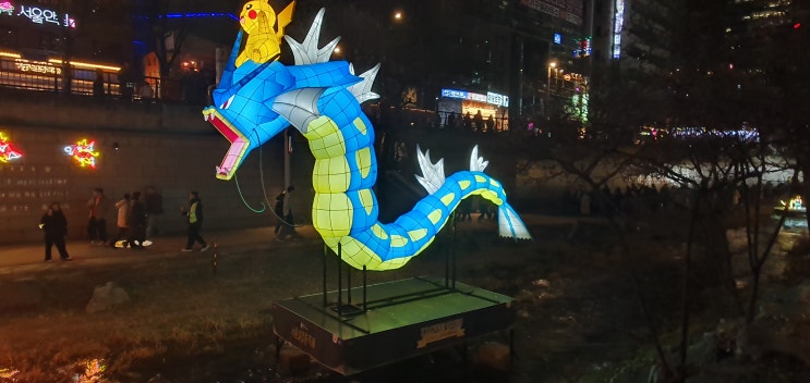  2024 서울윈터페스타 광화문 vs 청계천 명당 비교! 주차 꿀팁 및 추천 코스