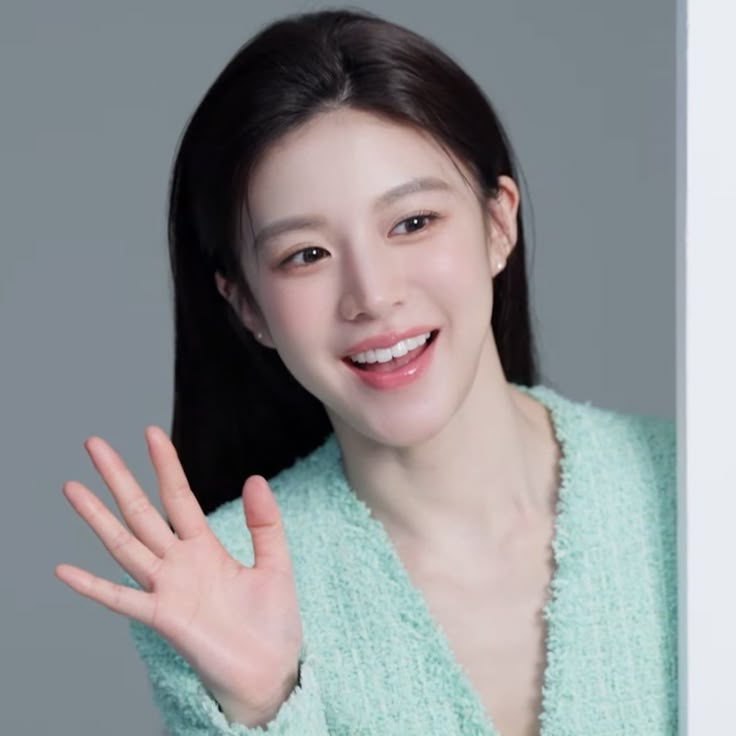  MZ 워너비 1위 고윤정 실물! 확신의 얼빠상 고급미 분석