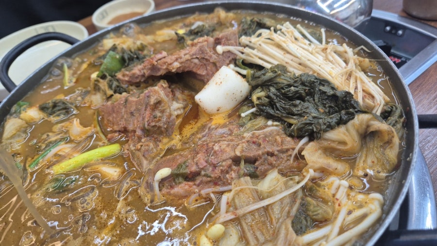 노걸대감자탕 고덕2호점 사진 3