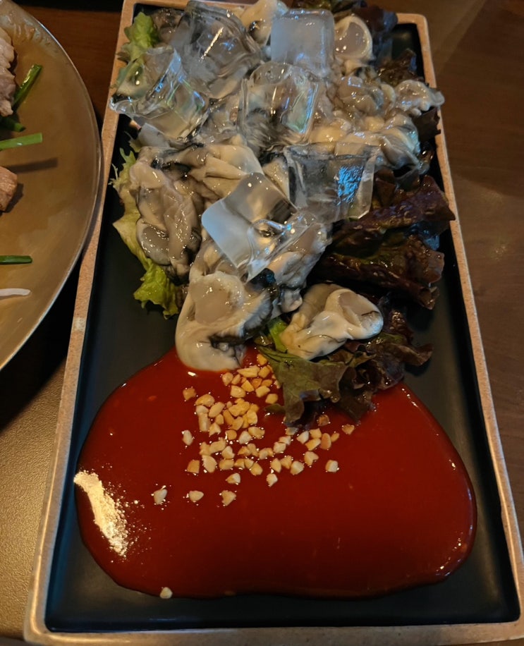 수원 영통 굴보쌈 생각날 때 야들야들한보약족발 수원영통점