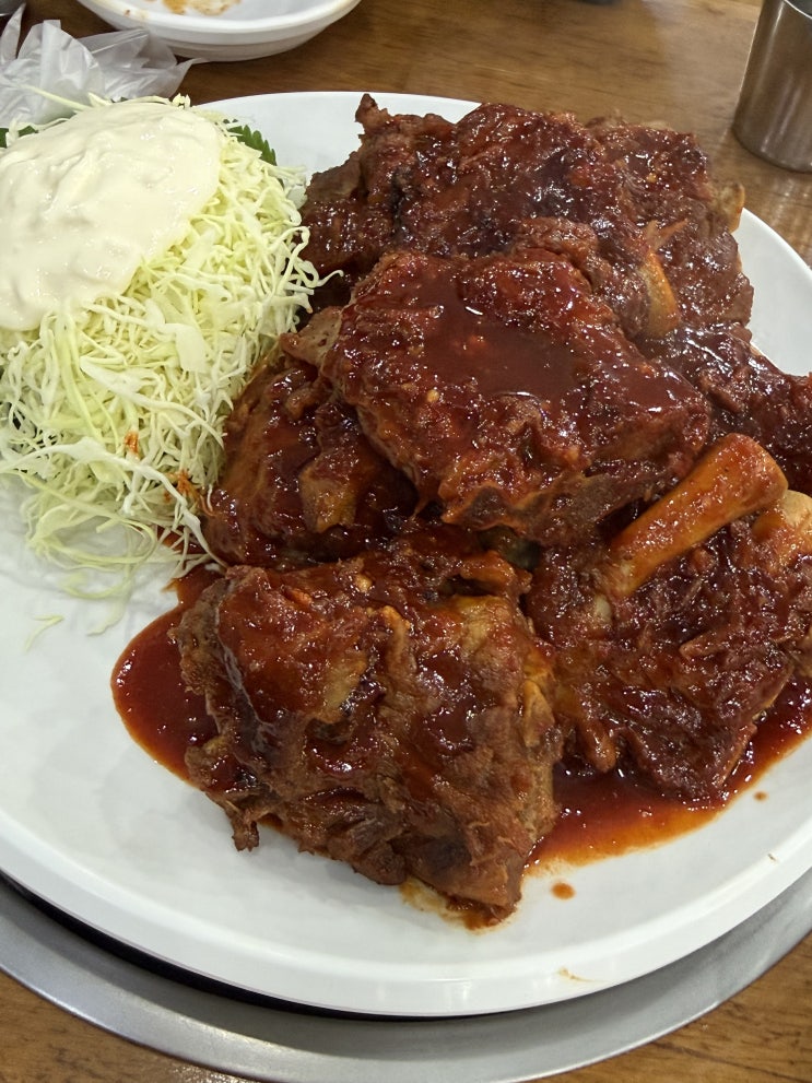  역삼 맛집 추천 | 신동궁감자탕 뼈숯불구이 역삼직영점 솔직 후기 (맵찔이 주의)