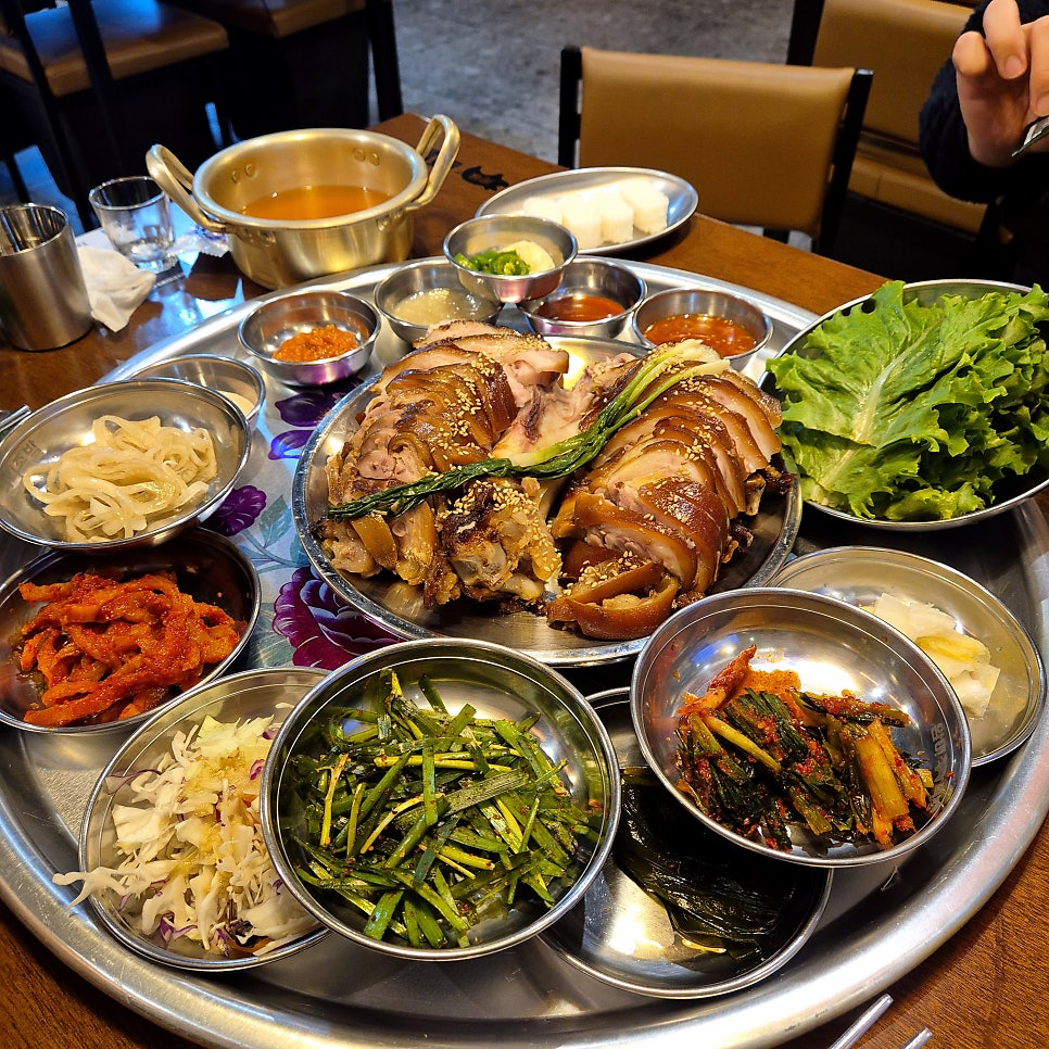 완미족발 영종하늘도시점 사진 4