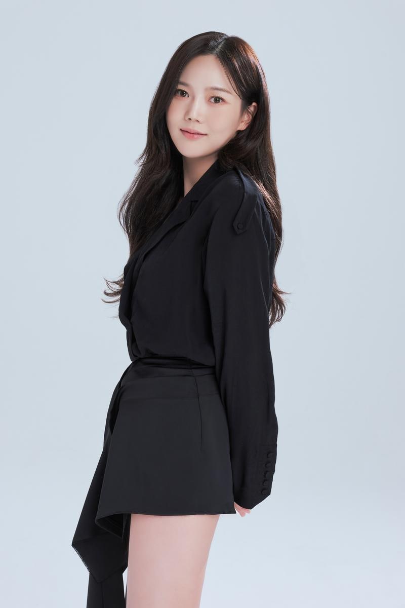 “친구가 생긴 느낌”…오마이걸 효정, ‘볼륨을 높여요’ 올해의 DJ로 빛났다