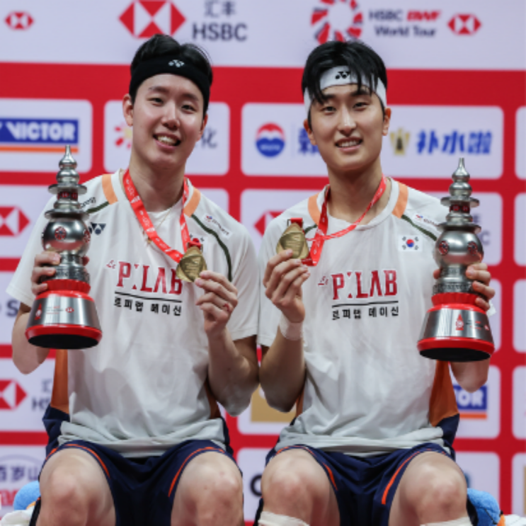 김원호-서승재 시즌 11번째 우승!! BWF 월드투어 파이널스까지 제패!! 서승재 선수는 한 시즌 최다 12번째 우승 달성!! 3종목 우승한 대한민국 배드민턴 최고의 날!!
