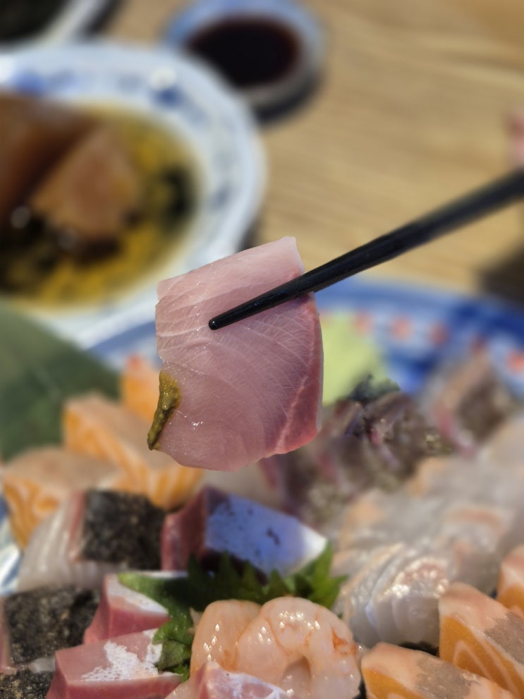  [합정역 맛집] 대방어 숙성회와 된장라면이 맛있는 횟집 ::어부블루스:: 합정점