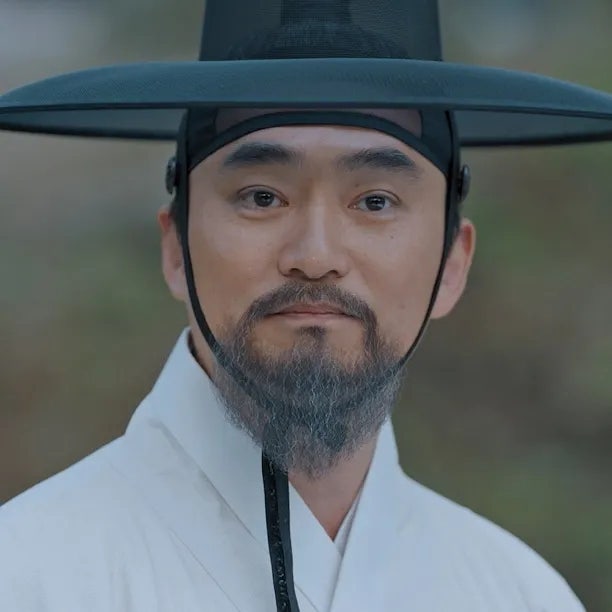 홍길동이었다가 홍길동의 아버지가 된 김석훈?
