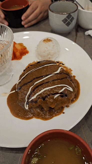 35년 경력 셰프님의 터치가 들어간 연어초밥과 제주 흑돼지 돈까스 맛집 한라스시앤돈