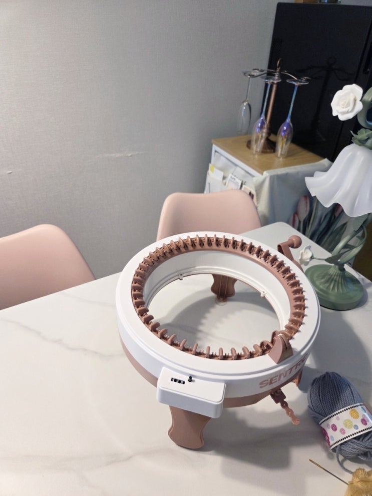  똥손도 하루면 뚝딱 만드는 니팅머신으로 목도리뜨기 알려드릴게요