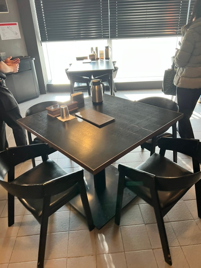 Seoul Lotte World Mall Branch_Baekun, a premium tteokgalbi set menu brand created by Mongtan 3