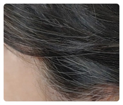  흰머리 새치 가리는법 헤어틴트 커버스틱 사용법 염색약 대신 간편하게 뿌염 주기 늘리는 꿀템