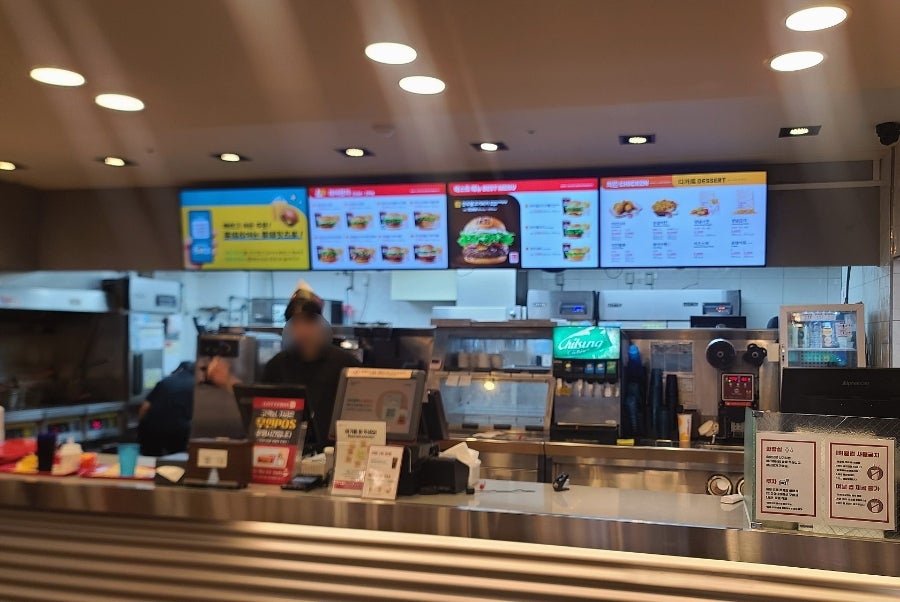 롯데리아 인천석바위점 사진 6