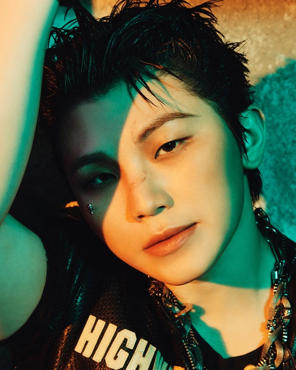 SEVENTEEN's Woozi, Controversy Over Recruiting a Singer for a Training Center Officer's Wedding Song: 'Isn't That an Inappropriate Request?'