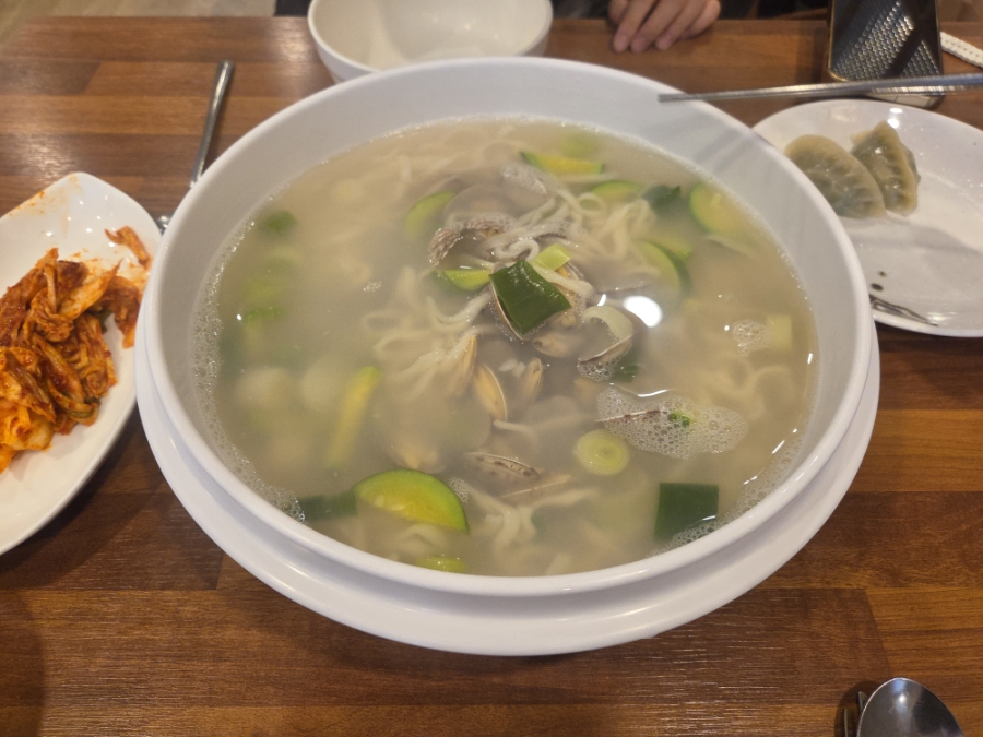 강고집바지락칼국수 사진 1