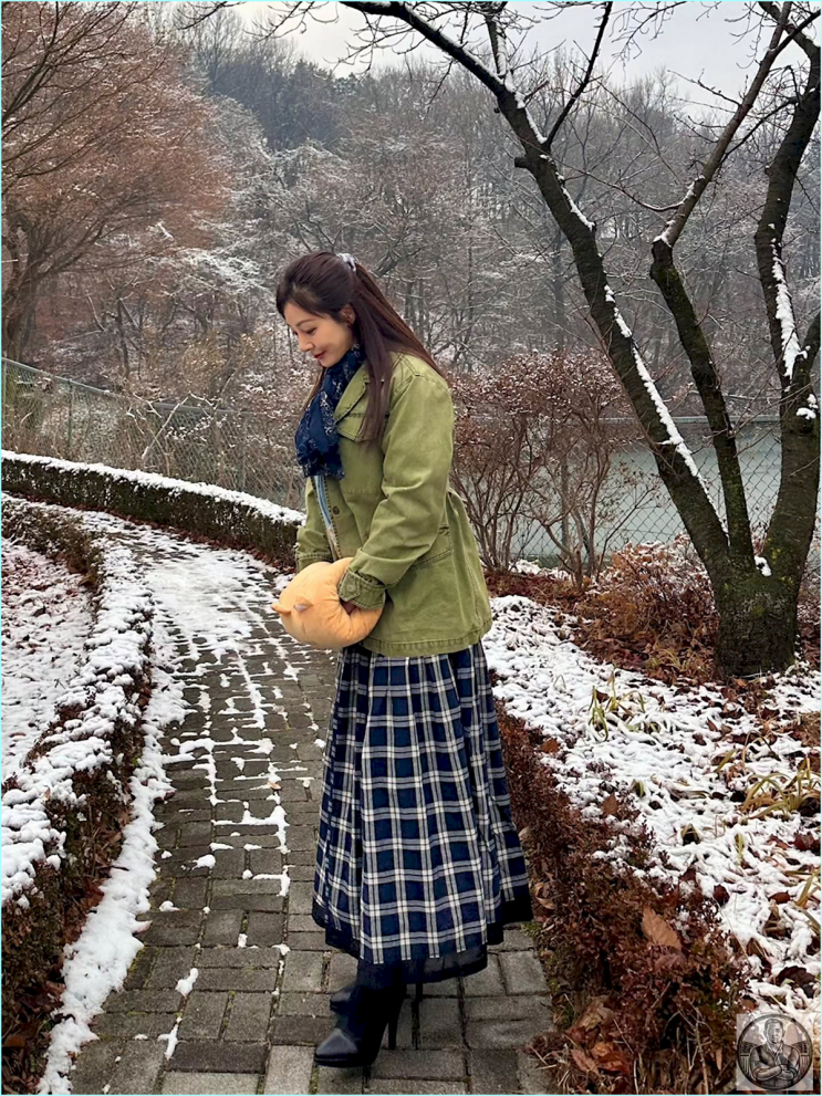  오나라 야상 체크스커트, 눈 오는 날 현실 코디법