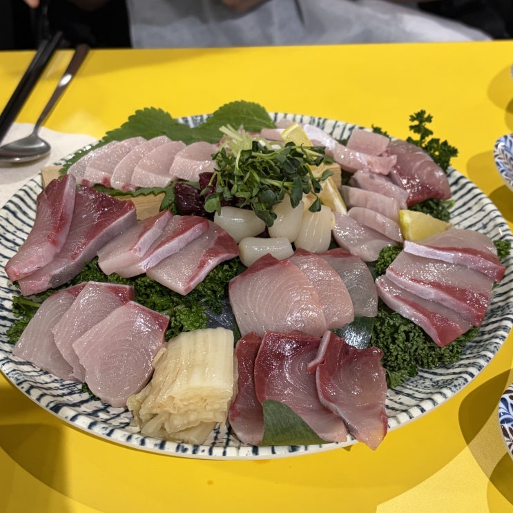  자양동 맛집 / 가성비 좋은 제철숙성회 & 대방어 맛집 [ 강남어판장 ]