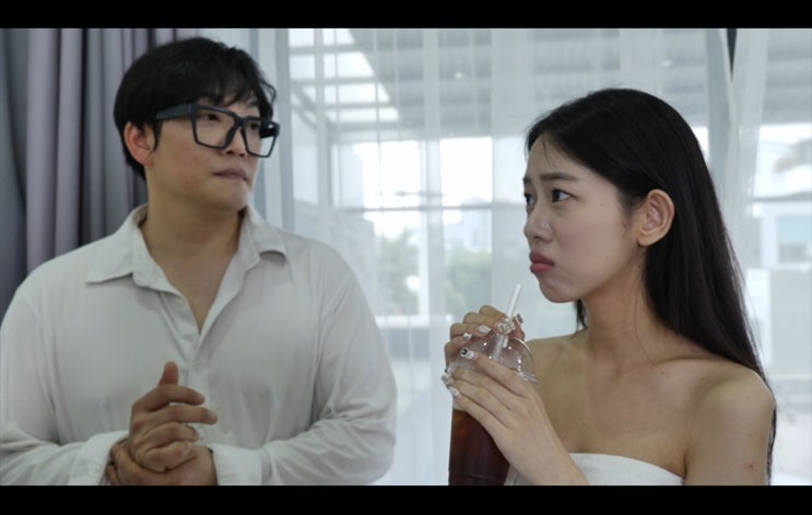 연말에 영화 뭐 볼까? 난 <b>아모르 파티</b>!
