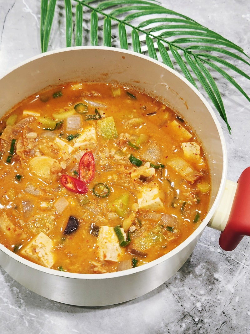 두부 청국장맛있게끓이는법 고기없이 김치 청국장찌개 레시피