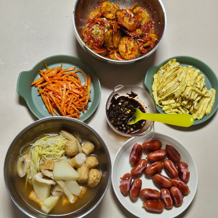  소소한 저녁 집밥메뉴(어묵국수와 편육)