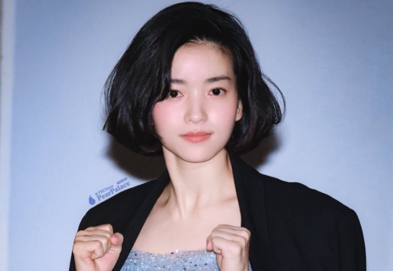 김태리 중단발펌 스타일 정리｜40대가 따라 해도 괜찮을까?