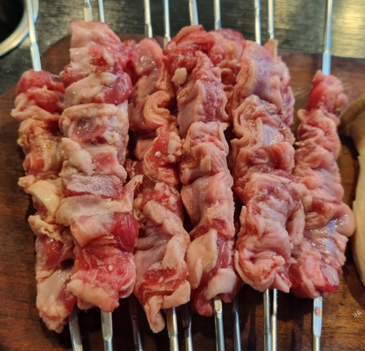  사당역밥집 램타운양꼬치 사당점 양꼬치와 늑간살