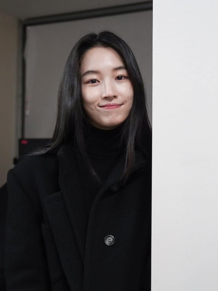  경도를 기다리며 여주인공 원지안 인스타 프로필 살펴보기