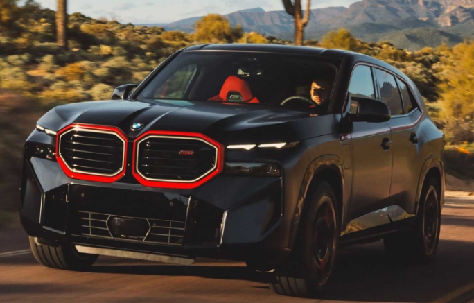 ️ 람보르기니 떨고 있니? 748마력 괴물 BMW XM 레이블 국내 상륙!