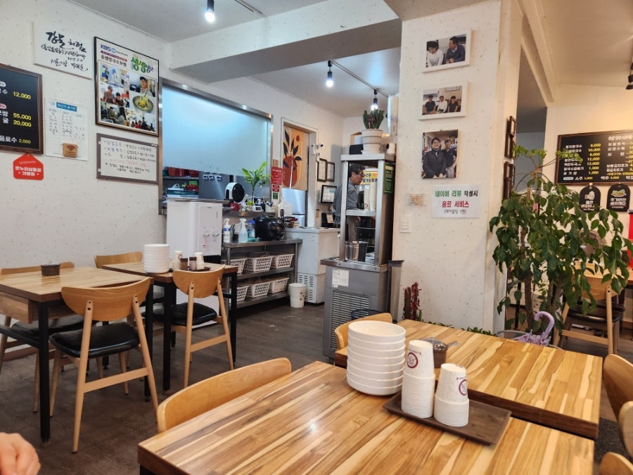 솔샘칼국수&보쌈 사진 5