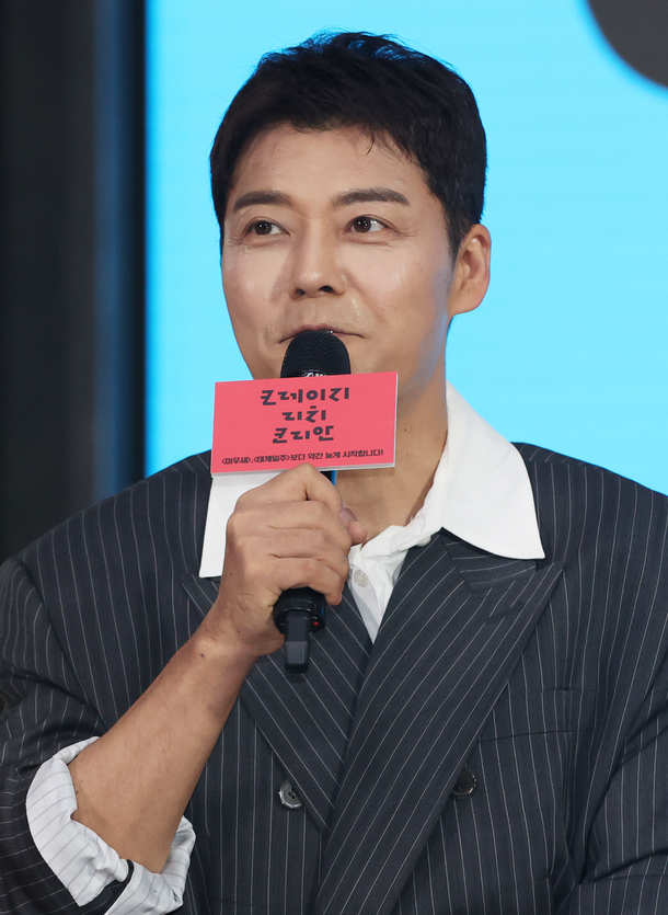 전현무, 차량 링거 논란의 끝은 자료였다…진료기록 공개로 정리된 이유