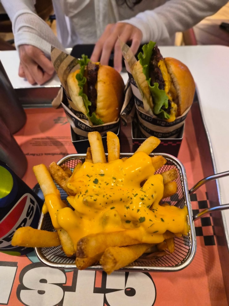  GTS버거 본점 방문 후기 | 블루리본 수원 수제버거 맛집
