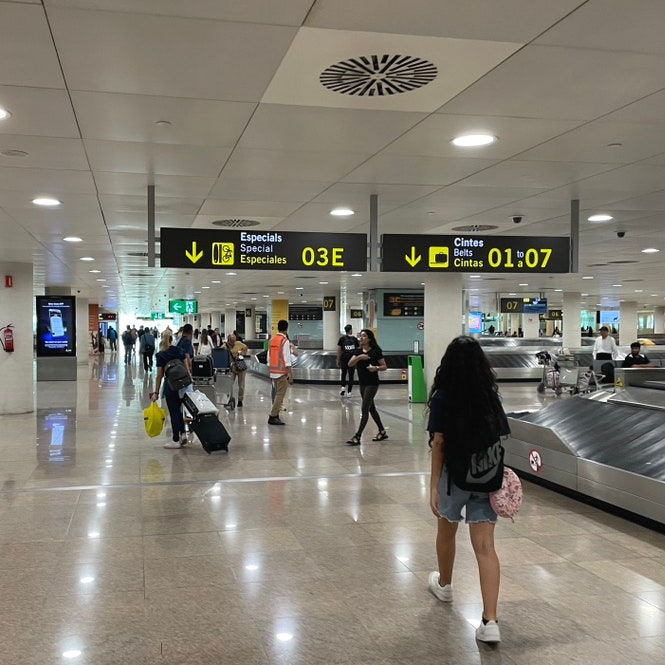  스페인 바르셀로나 공항 입국심사 질문 입국신고서