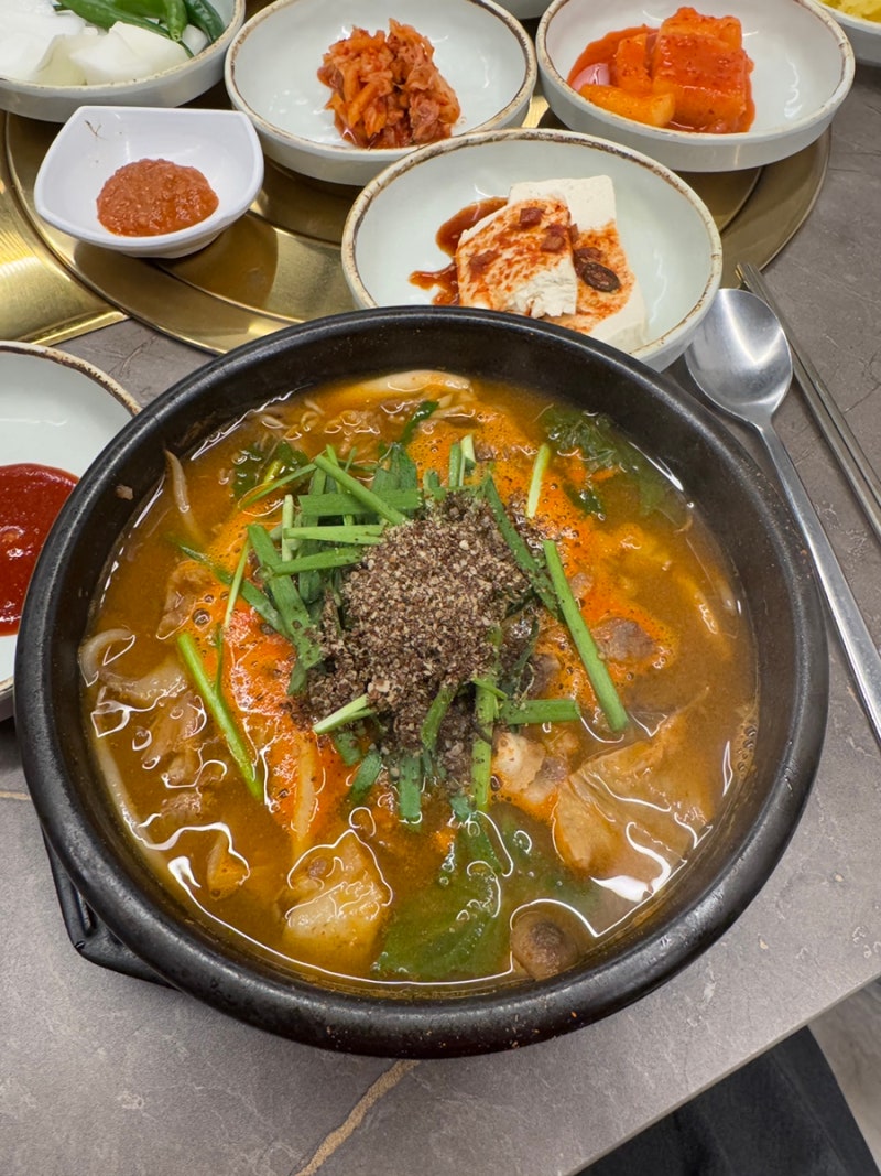 울산 중구맛집 보양식 흑염소 흑염소탕 천복집