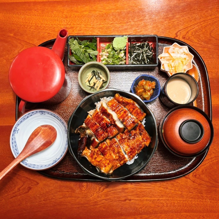  한강진역근처맛집 한남만리 한남동 점심 회식 미역국, 장어덮밥 추천