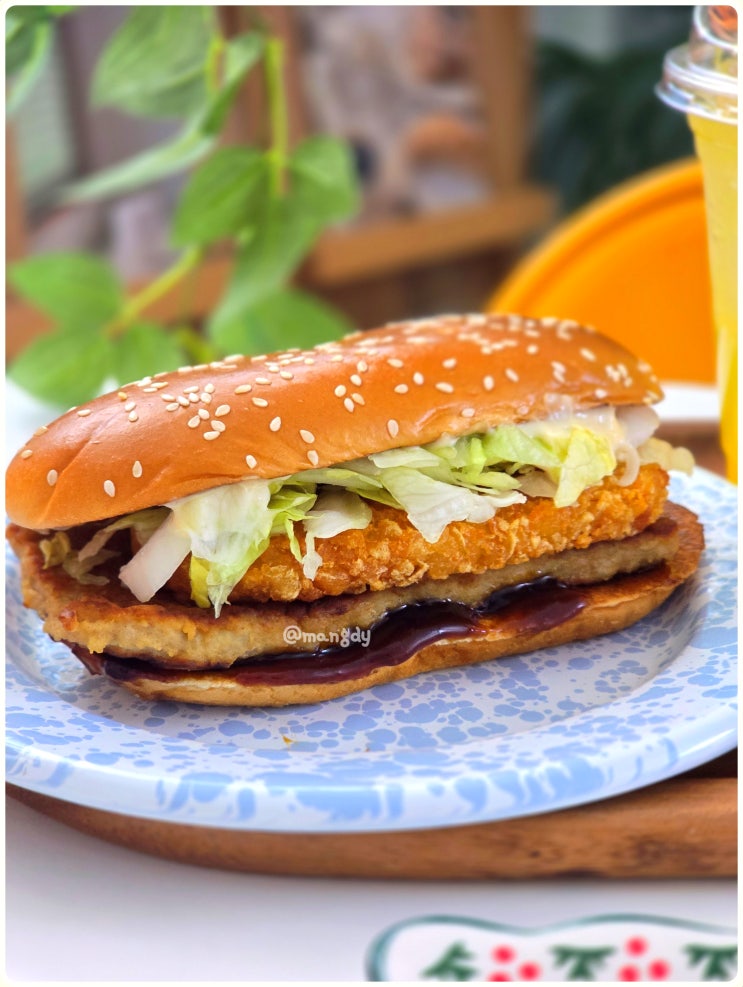  맥도날드 행운버거 골드 스페셜 세트 신메뉴 가격 맥런치 할인